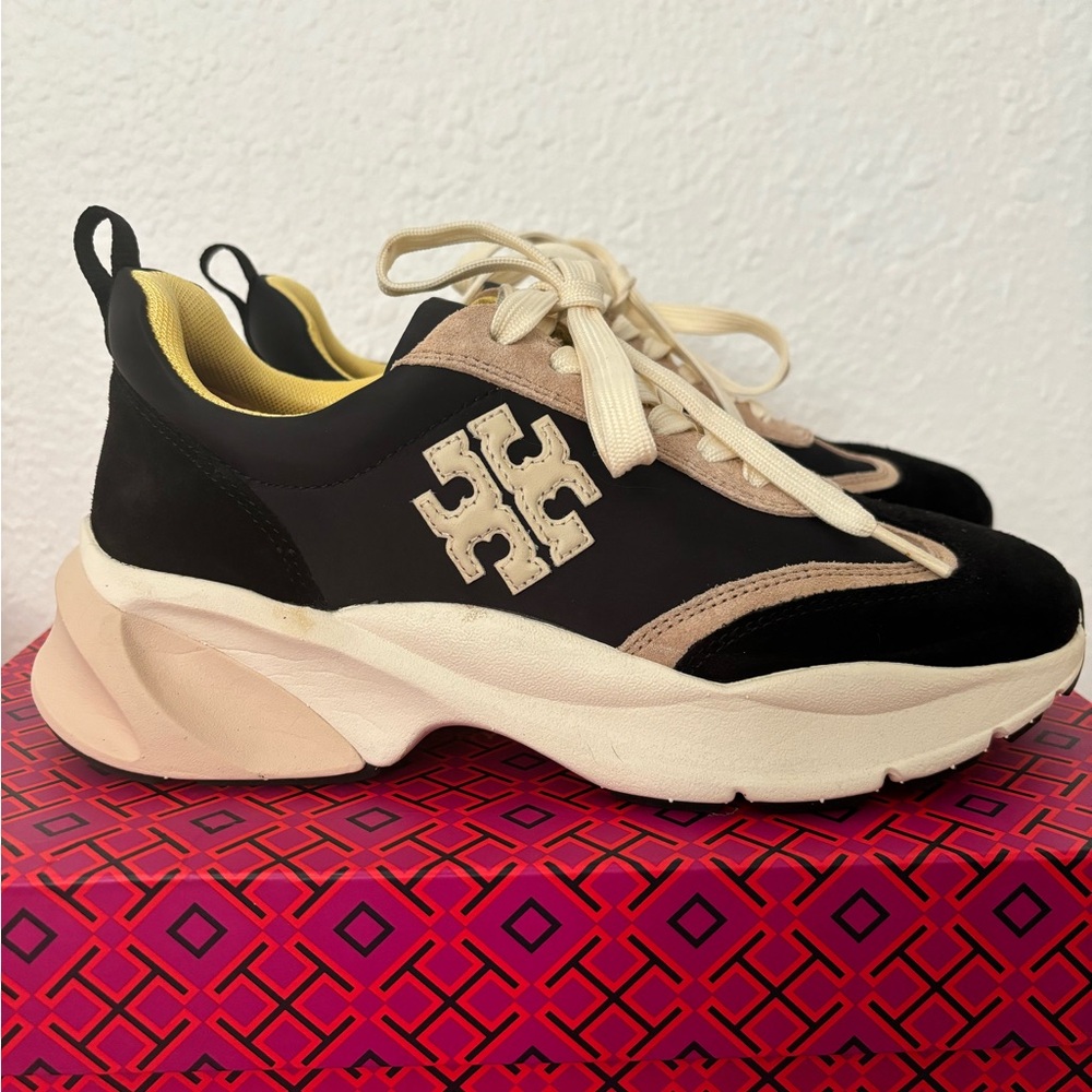 TORY BURCH BLACK SNEAKERS SIZE 7.5!!!